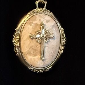1928 Symbols of Faith Oval Riverstone Gemstone Cross Pendant Necklace 30" NWOT